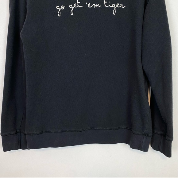 Soft Joie | Go Get Em Tiger Embroidered Pullover Crewneck Sweatshirt Size M - Picture 4 of 9